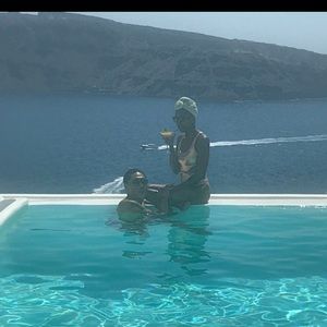 Meet your Posher, Peter